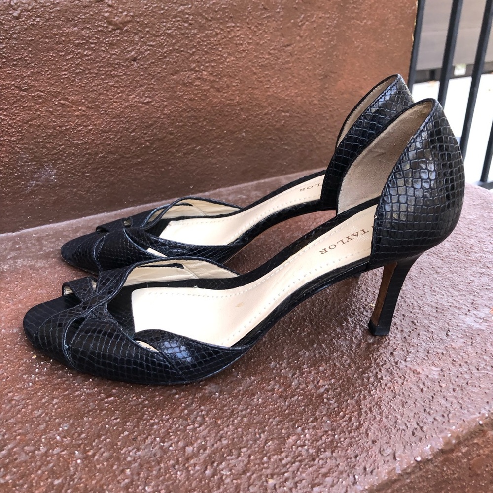 Ann Taylor Womens Heels Size 6.5 Black Slip On Peep Toe D’Orsay Leather 3 Inch‎